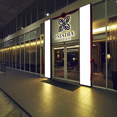 Estadia Hotel Malacca Exterior photo