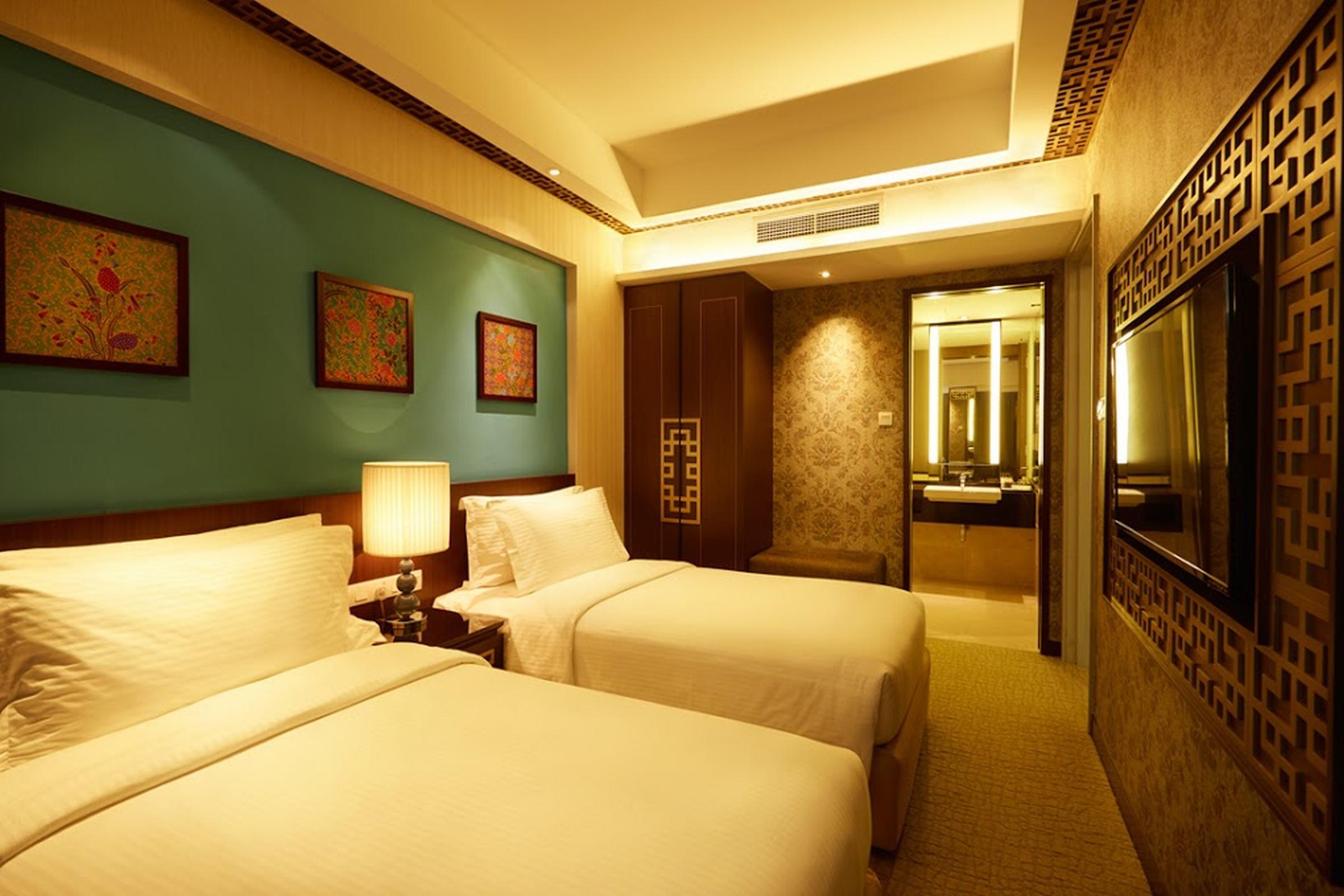 Estadia Hotel Malacca Exterior photo