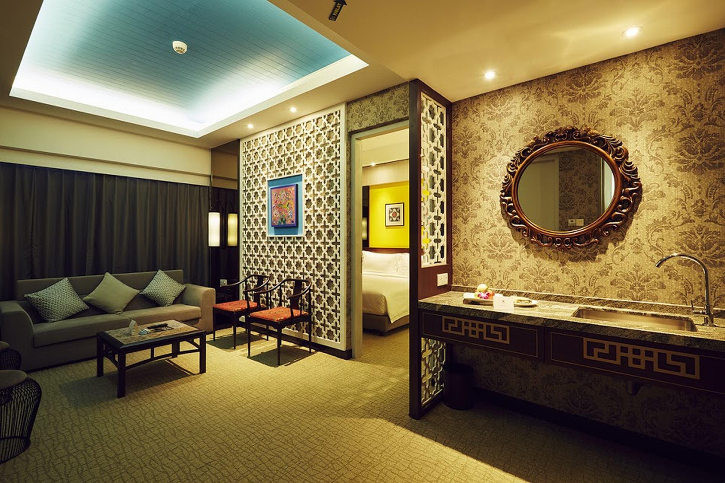 Estadia Hotel Malacca Exterior photo